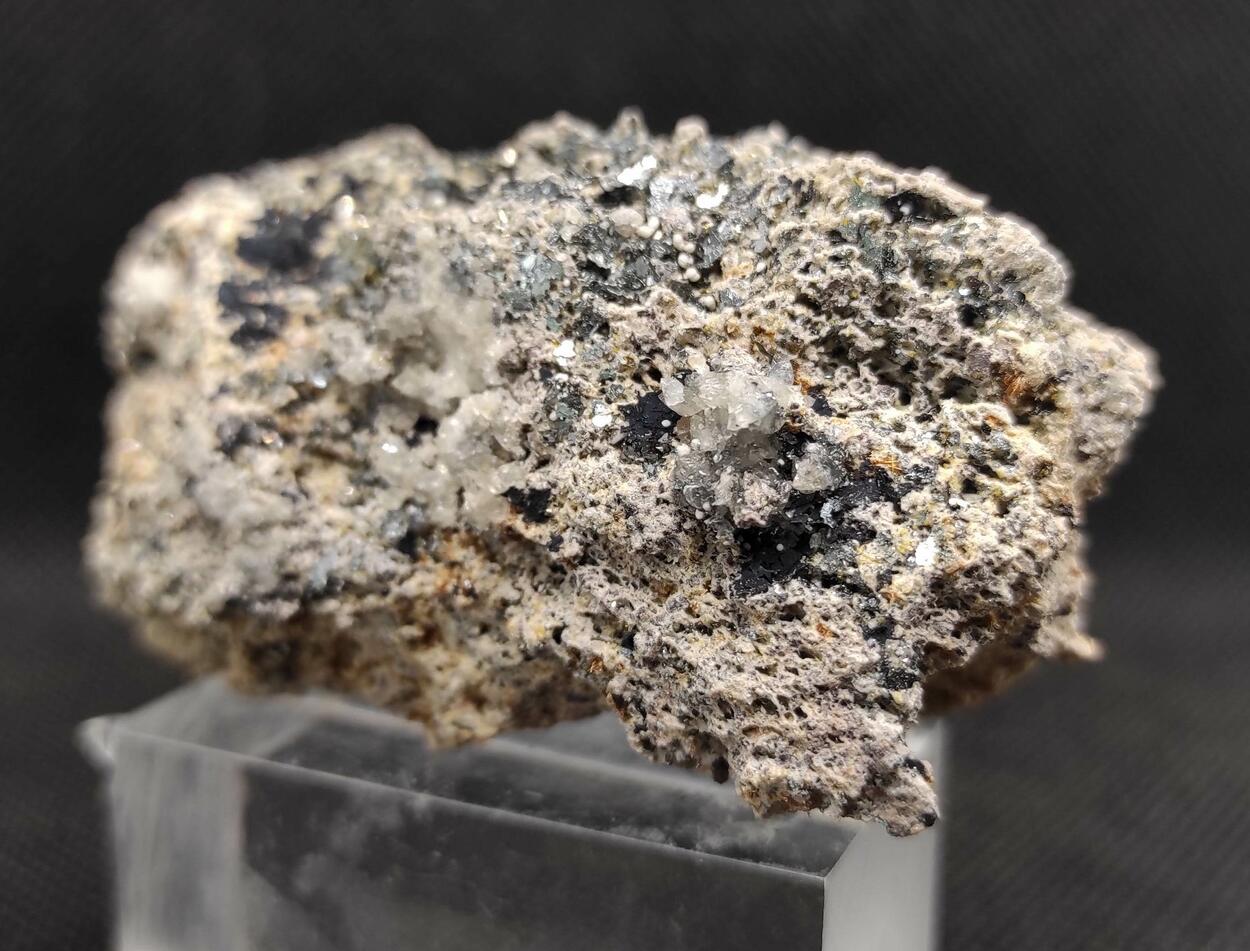 Yuanfuliite Calcite Hematite & Diopside