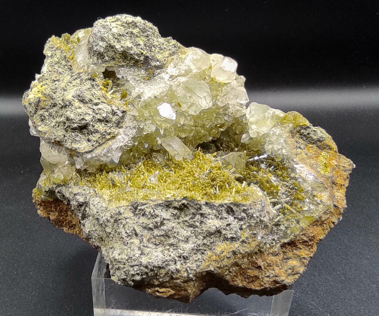 Clinozoisite & Quartz