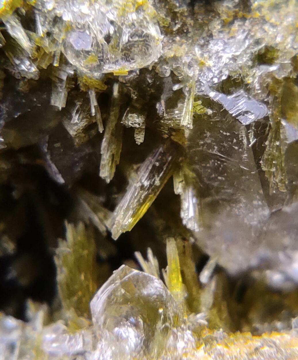 Clinozoisite & Quartz