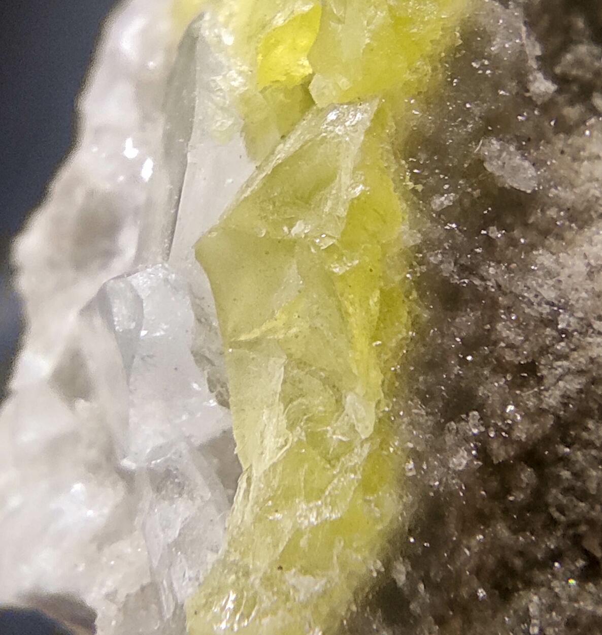 Sulphur Celestine & Aragonite