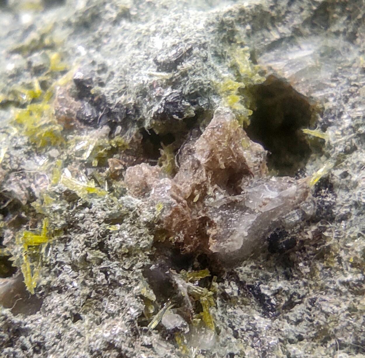 Epidote Andradite & Clinozoisite