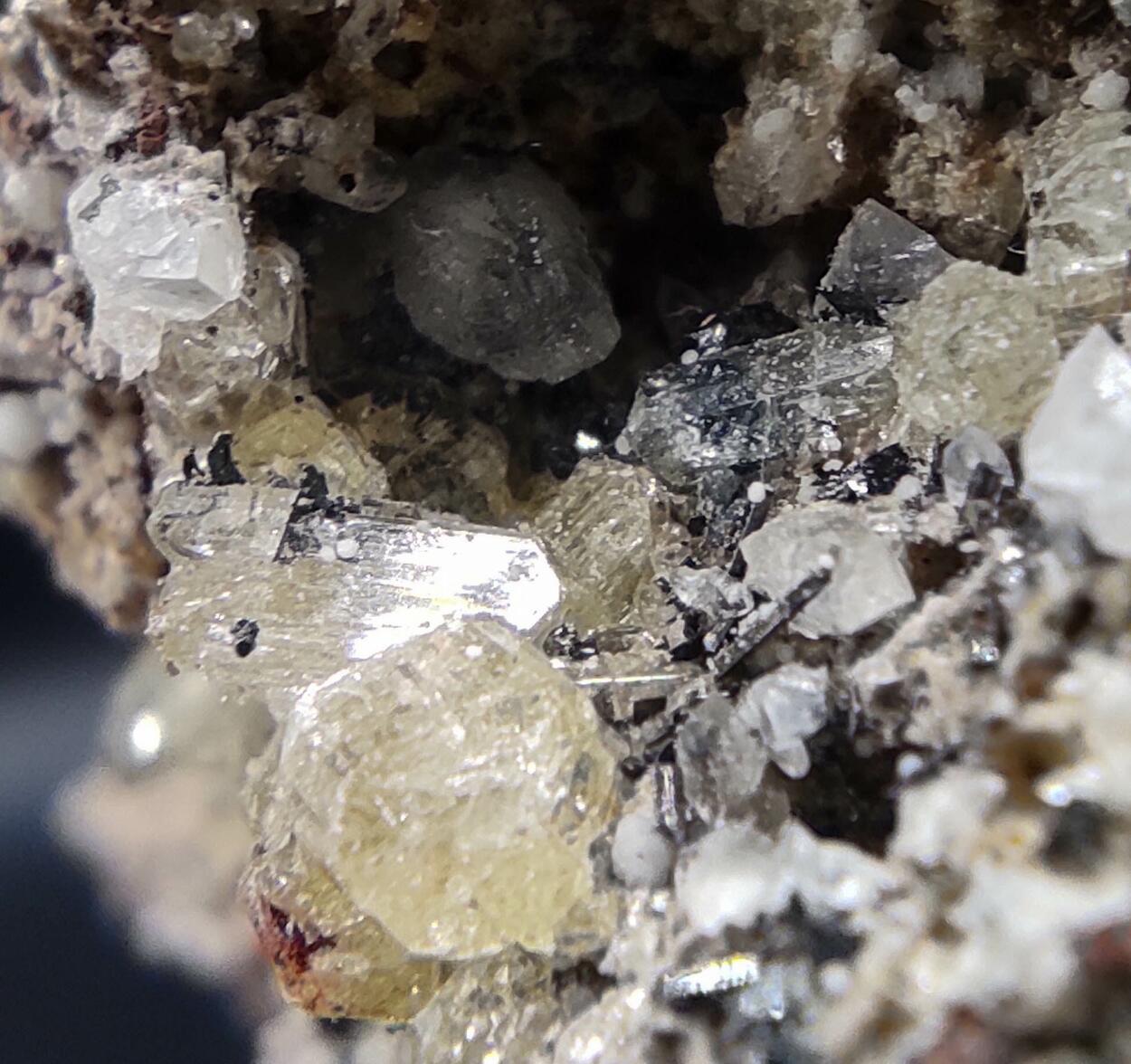 Fluorapatite Calcite & Hematite