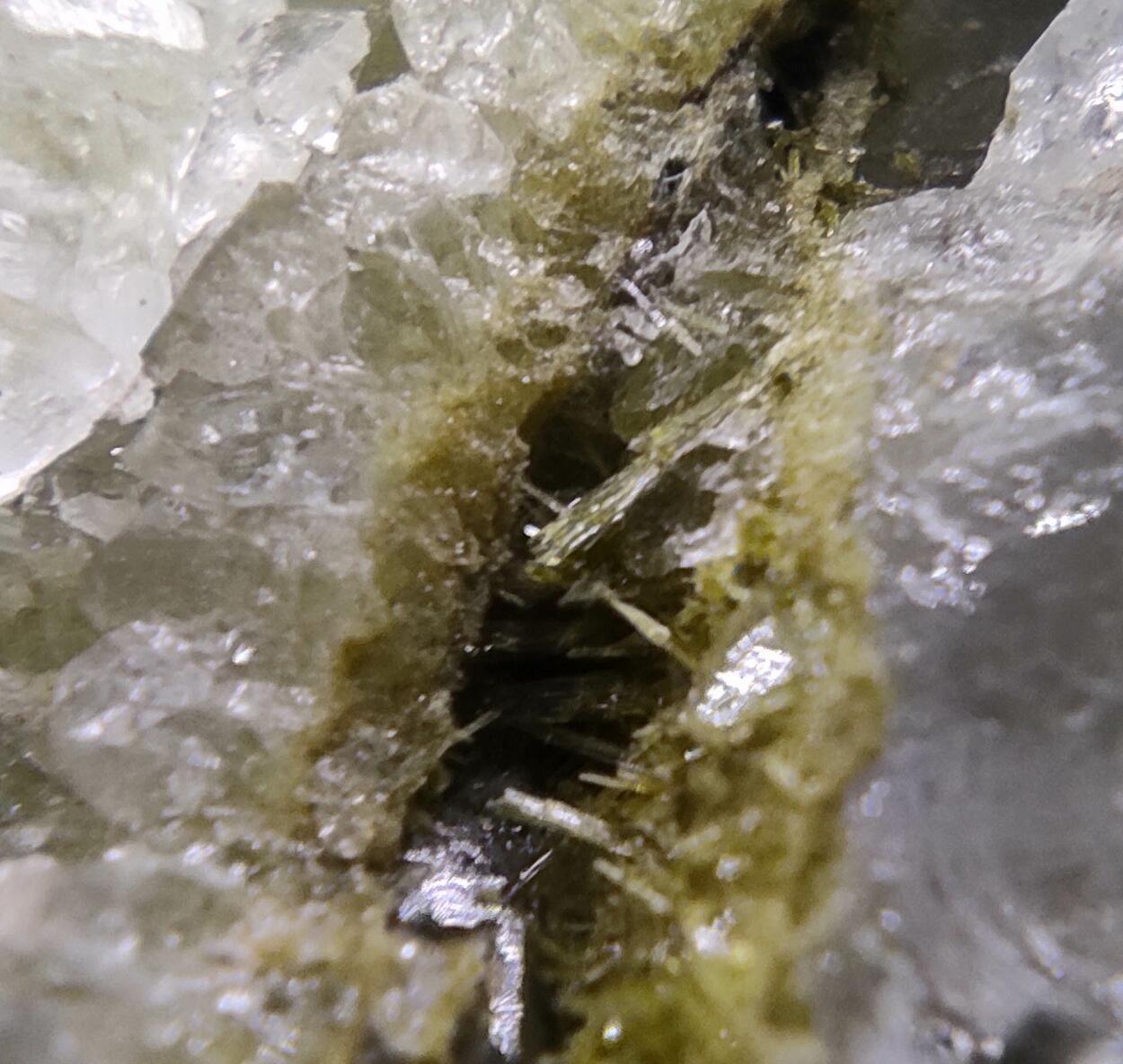 Clinozoisite & Quartz