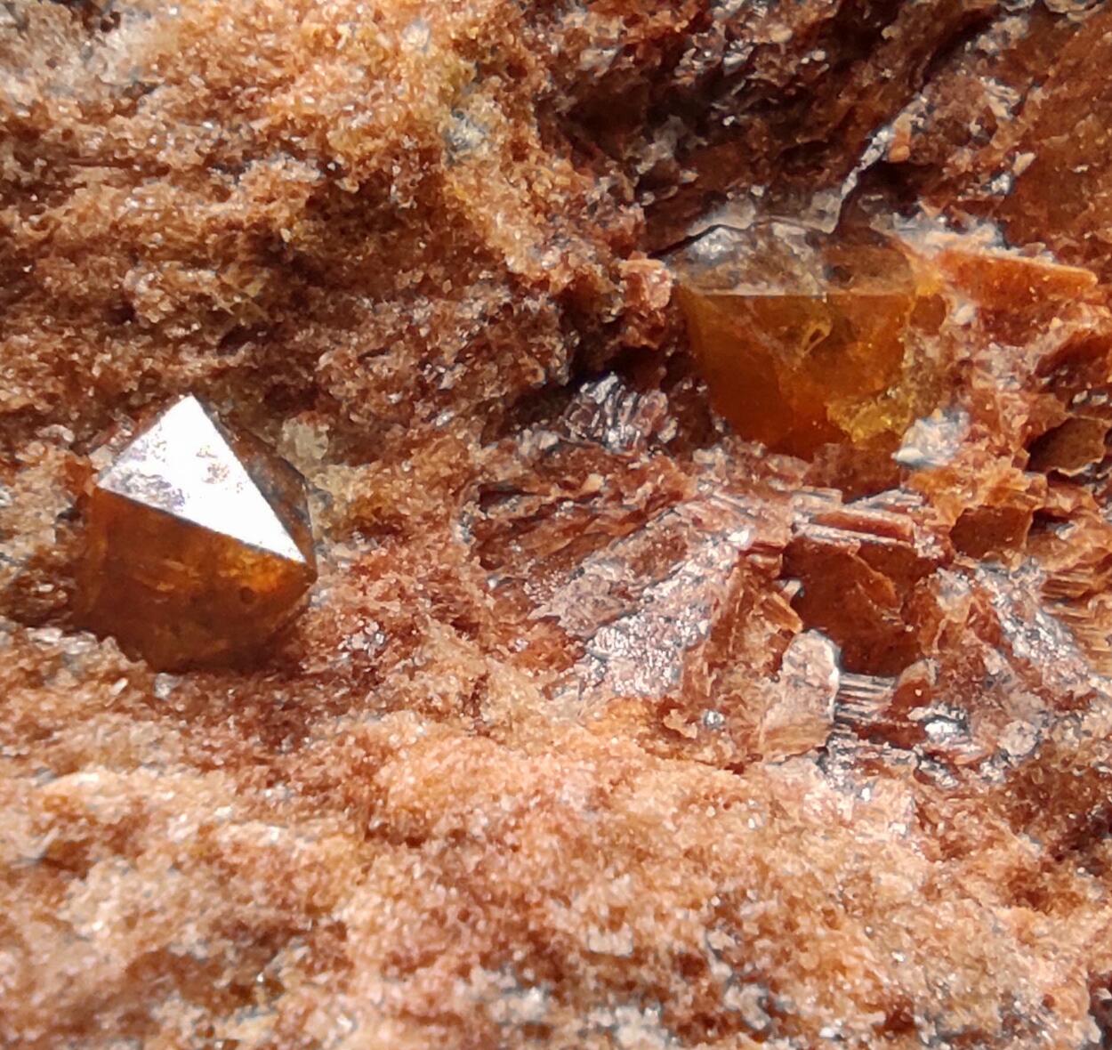 Eisenkiesel On Gypsum