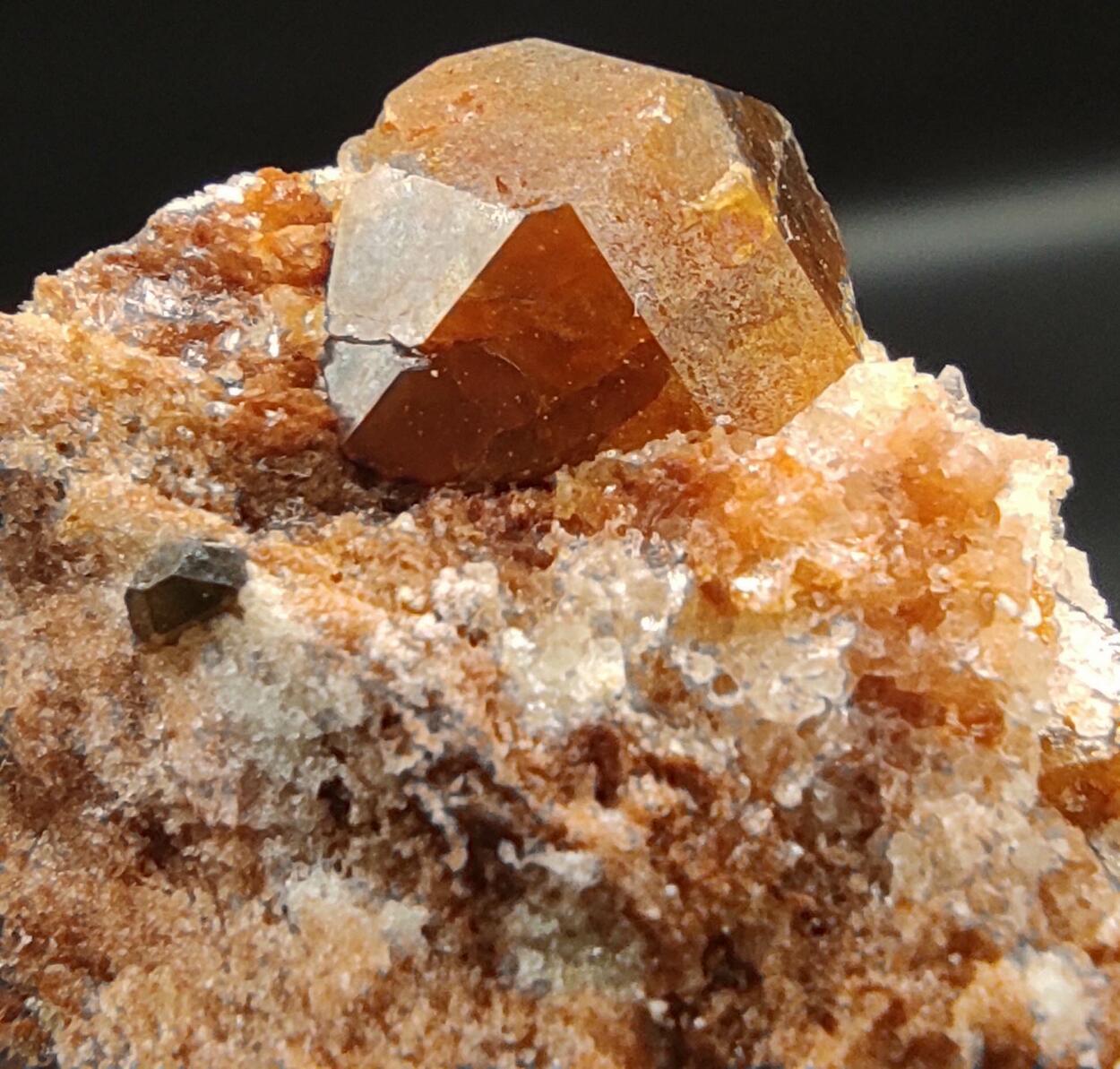 Eisenkiesel On Gypsum