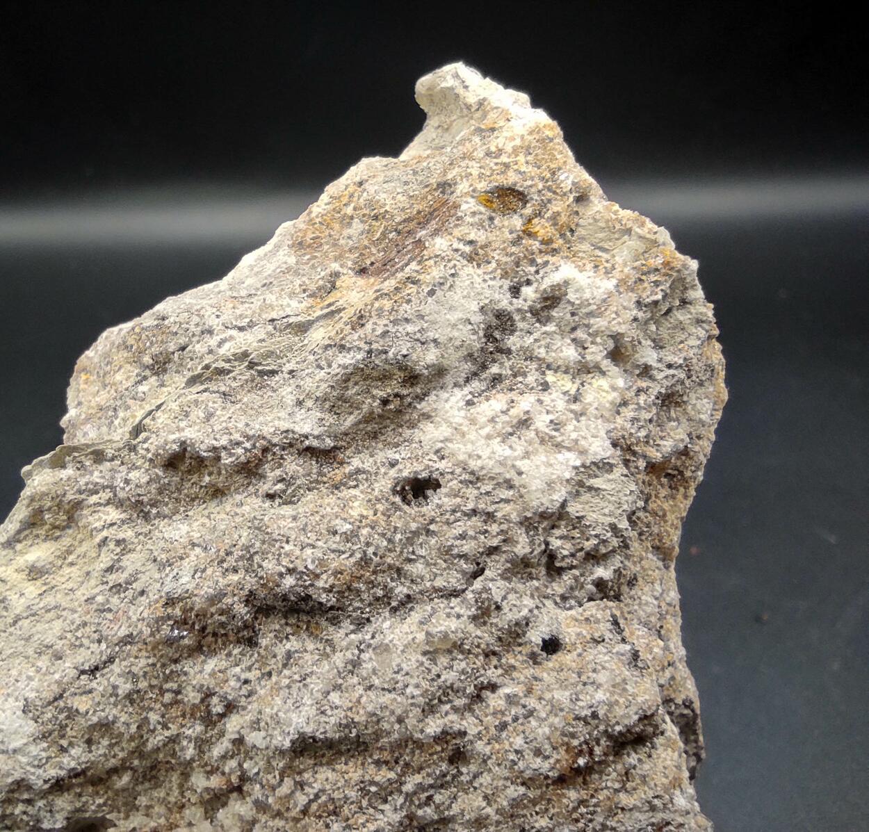 Coconinoite