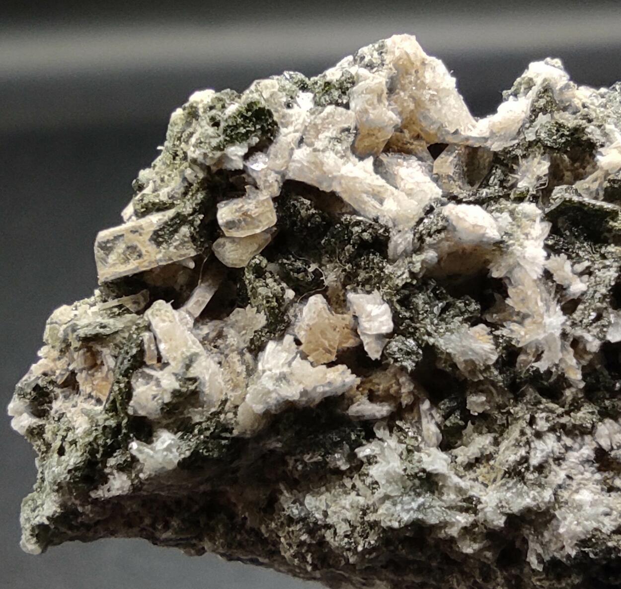 Prehnite Calcite Magnetite & Amphibole