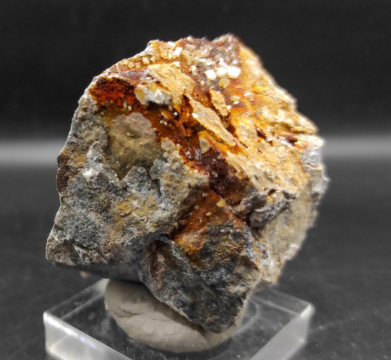 Wulfenite