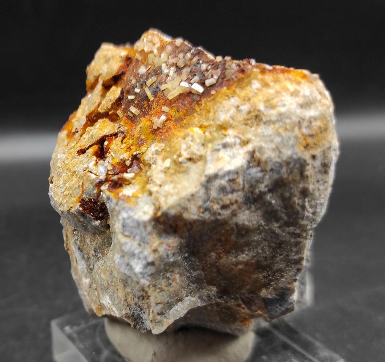 Wulfenite