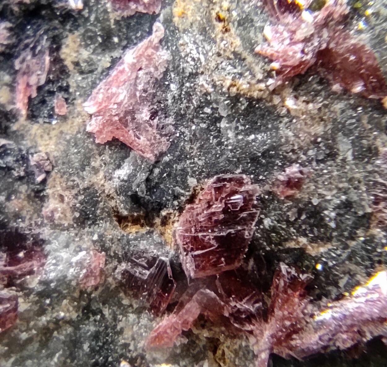 Erythrite