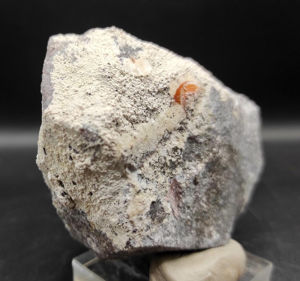 Ferrierite-Mg & Heulandite