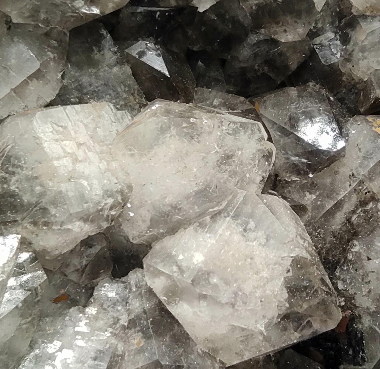 Quartz & Pyrolusite