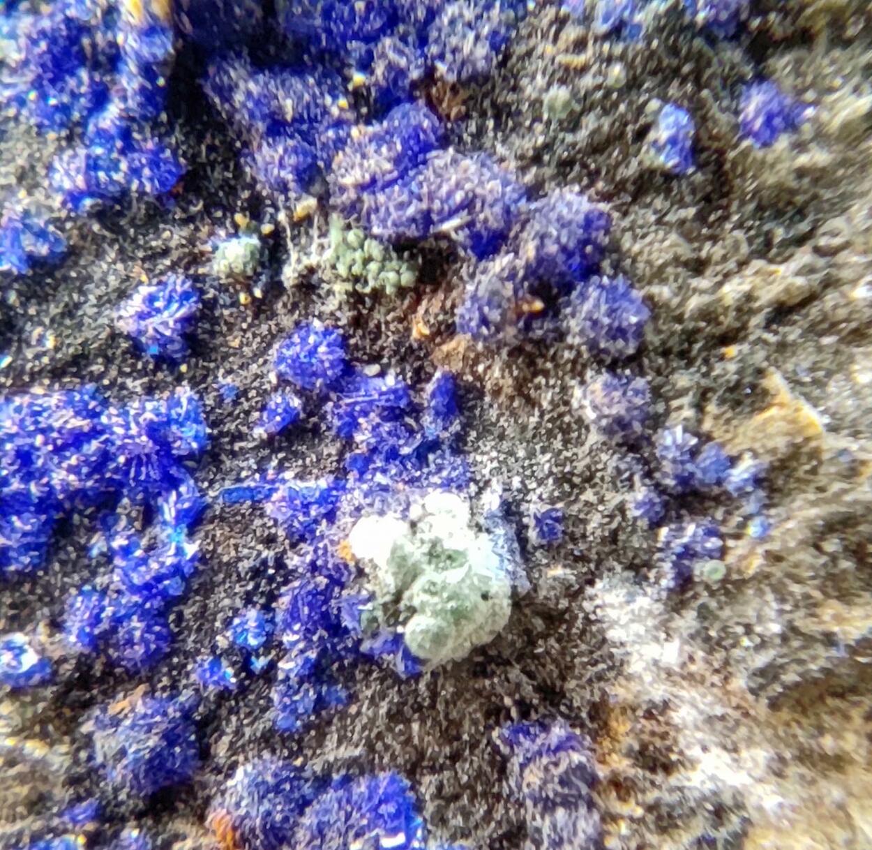 Theisite & Azurite