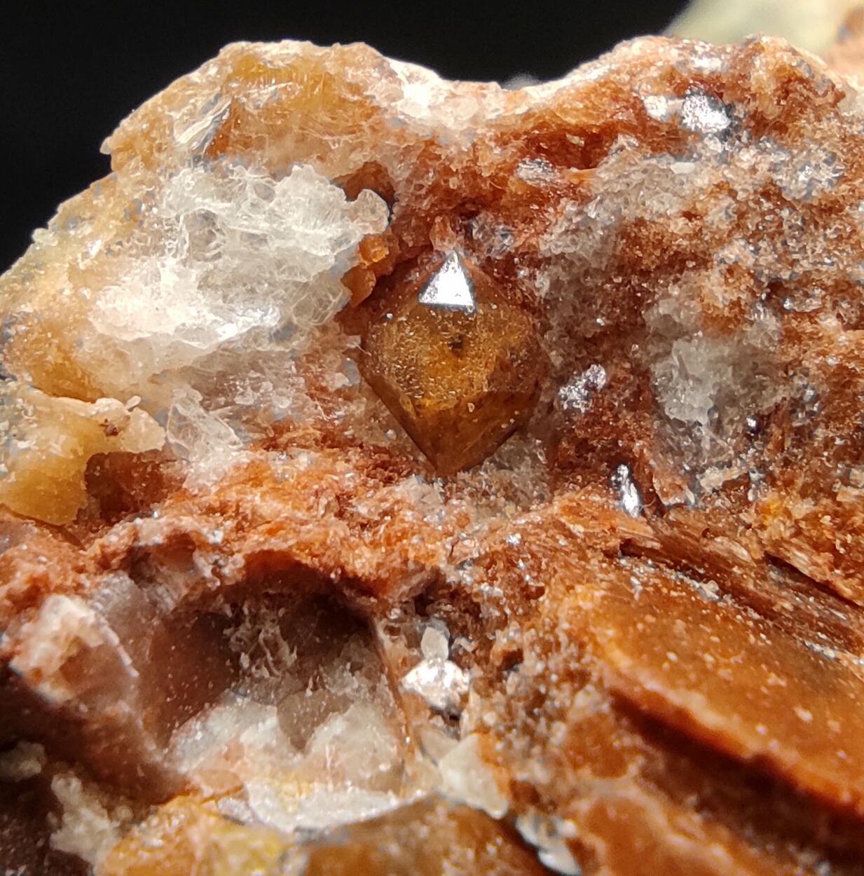 Eisenkiesel On Gypsum