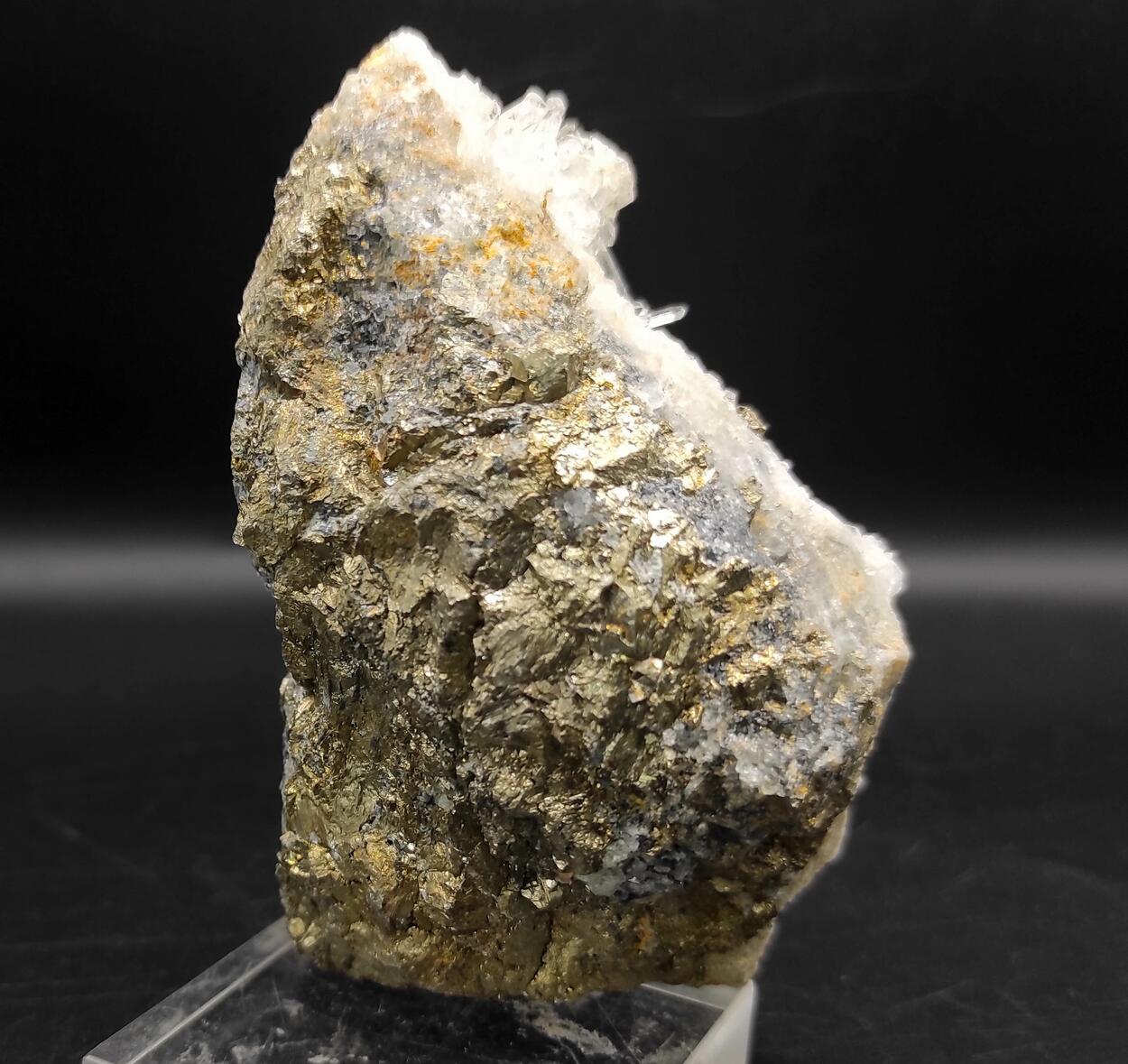 Quartz Pyrite & Chalcopyrite