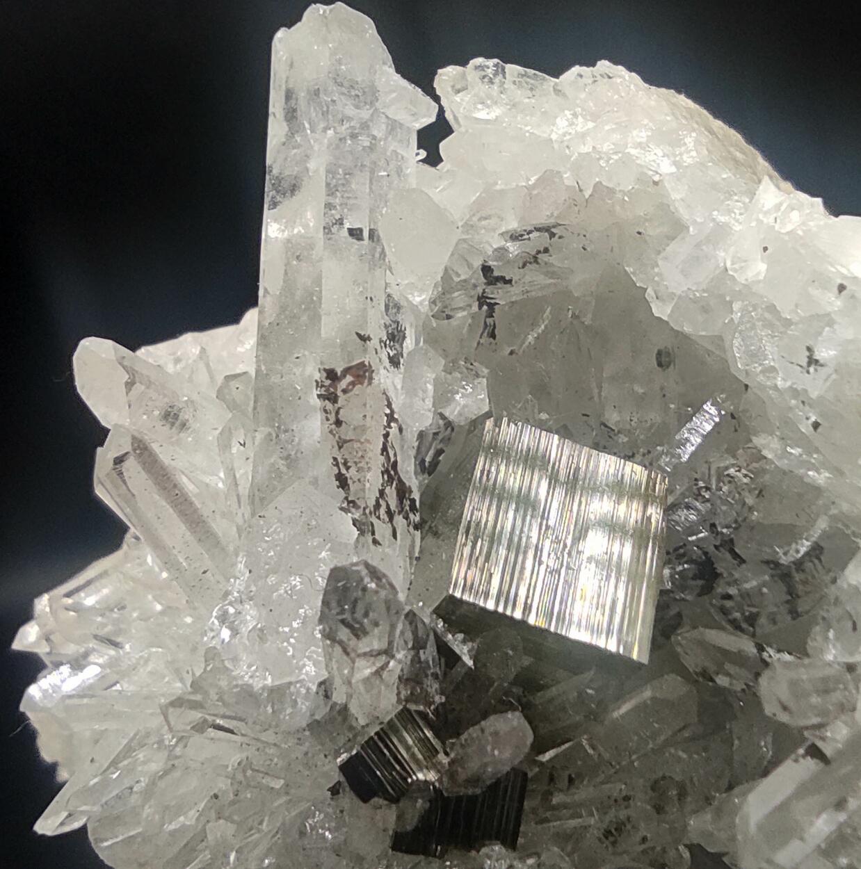 Quartz Pyrite & Chalcopyrite