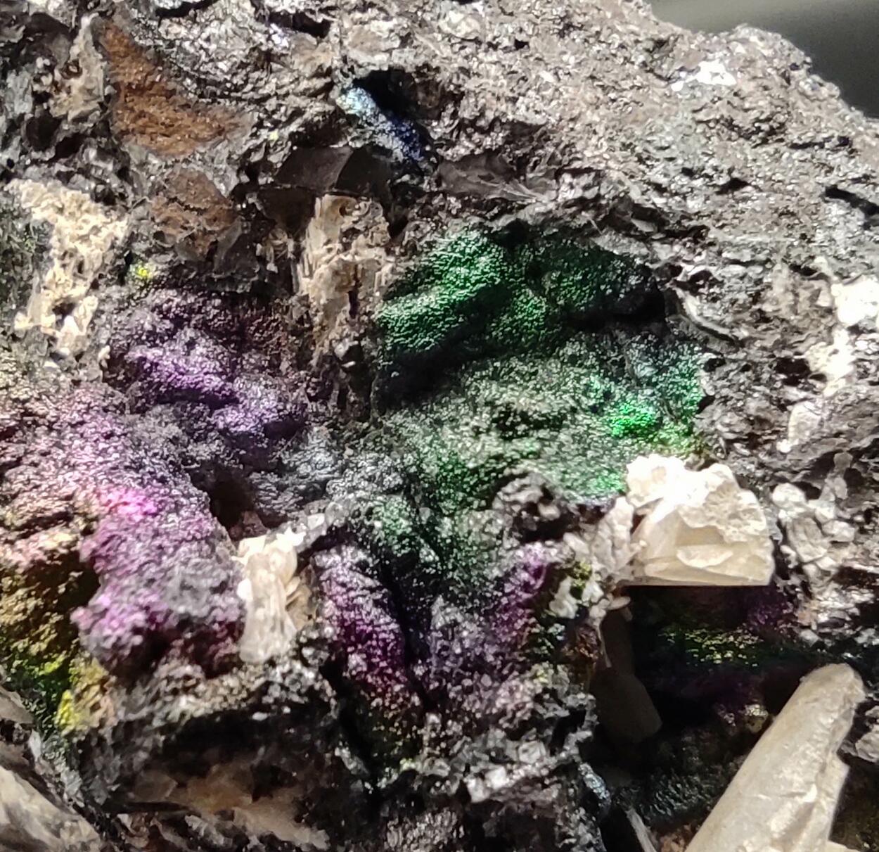 Cerussite Anglesite & Goethite