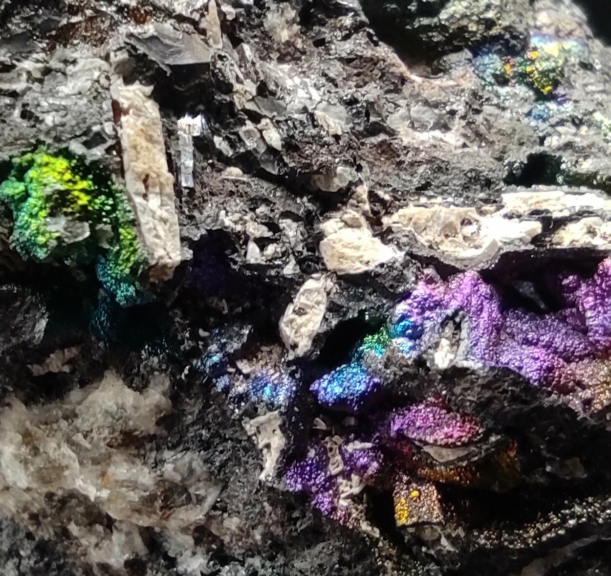 Cerussite Anglesite & Goethite