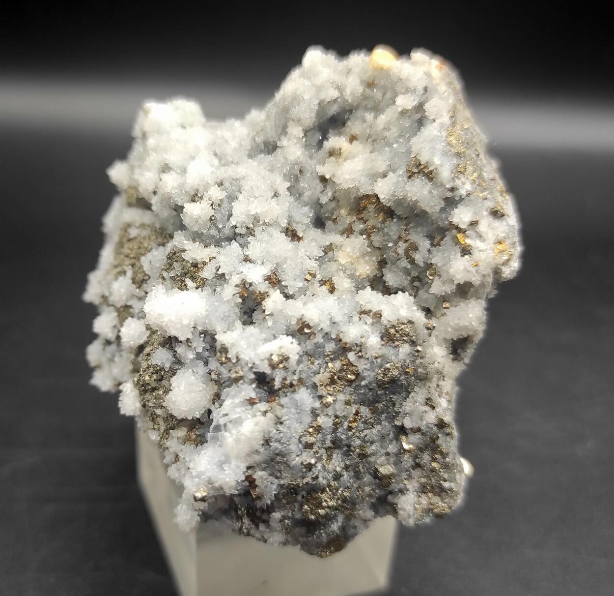 Pyrite Quartz & Baryte
