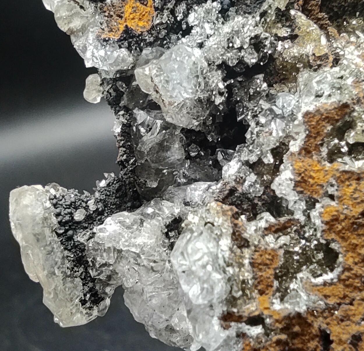 Hemimorphite On Limonite