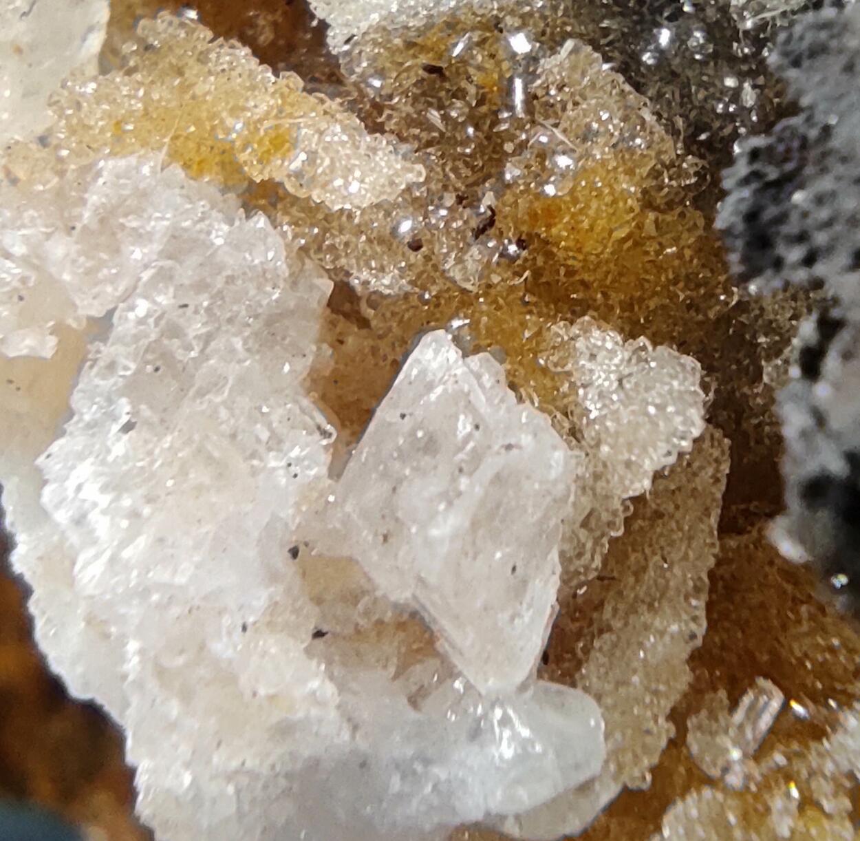 Willemite Mimetite & Cerussite On Goethite & Limonite