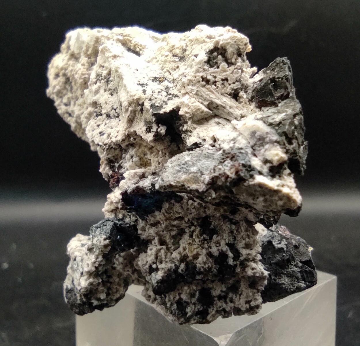 Parisite-(Ce) & Rhabdophane-(Ce)