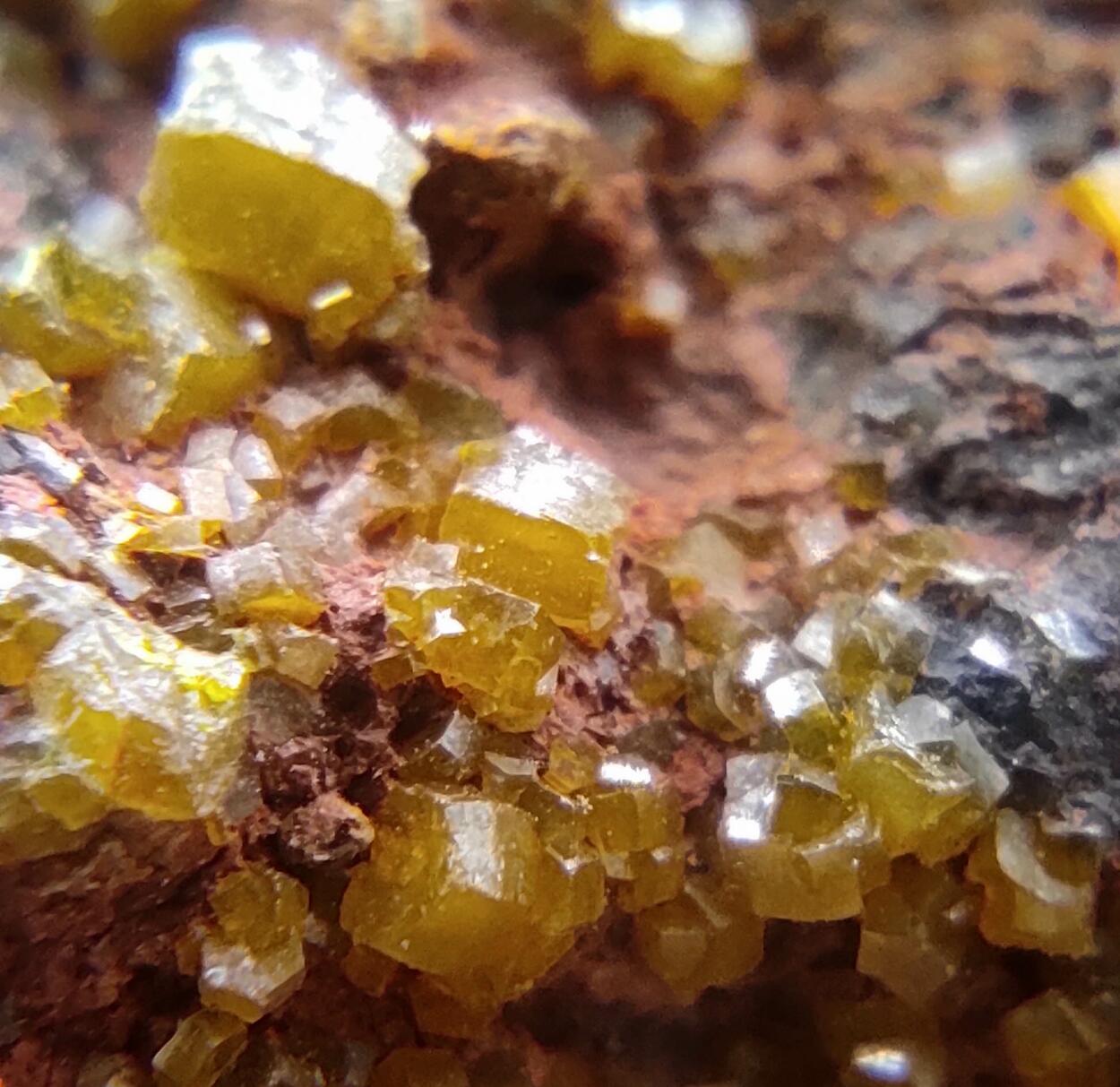 Mimetite & Campyllite