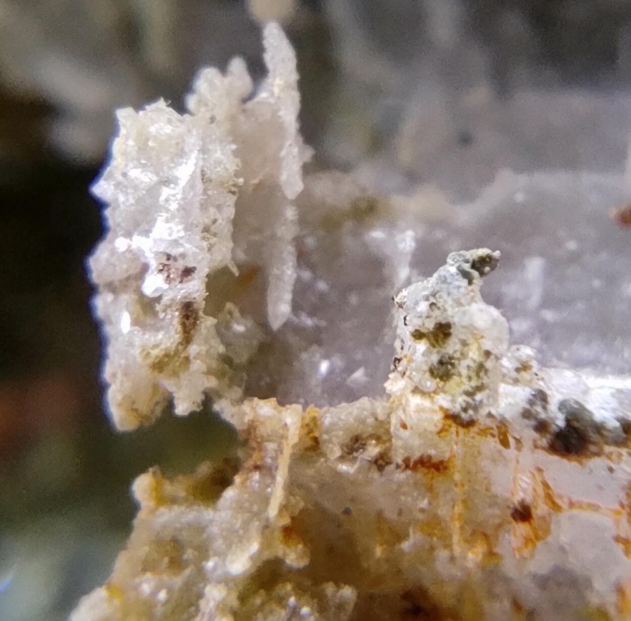 Clinozoisite Calcite & Andradite