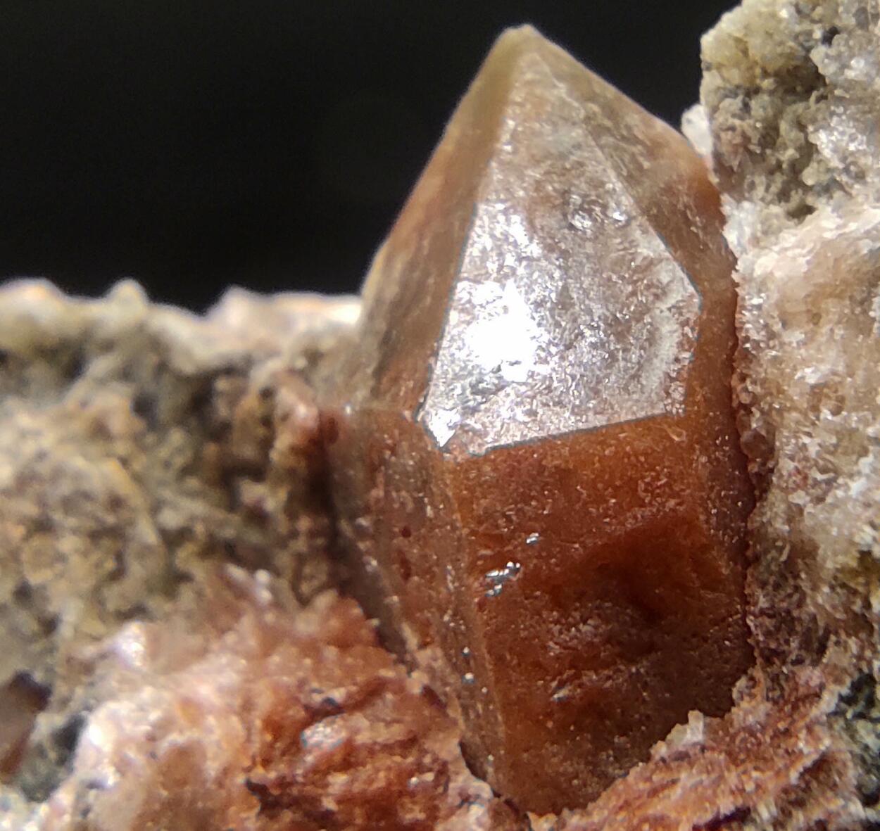 Eisenkiesel On Gypsum