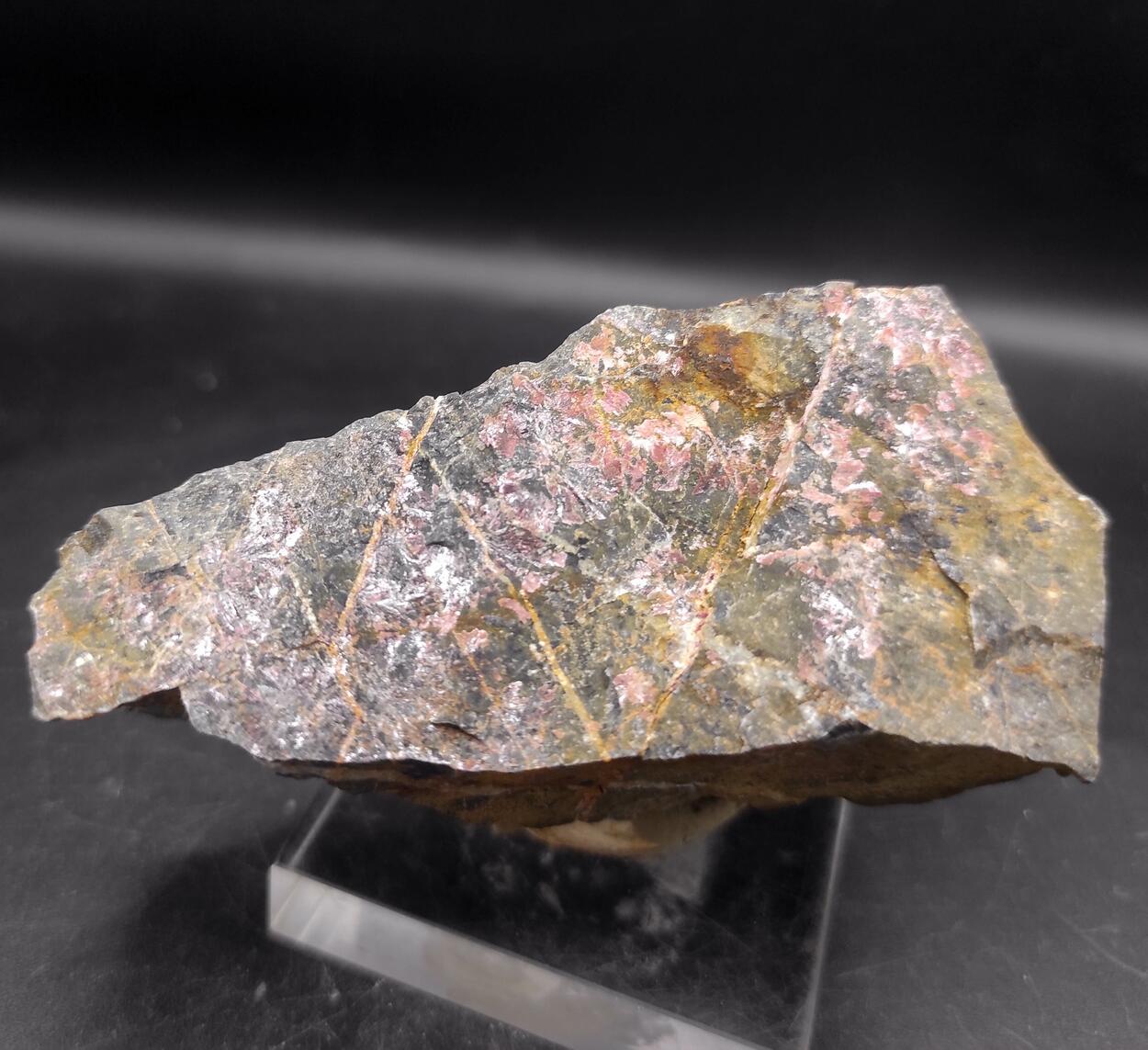 Erythrite