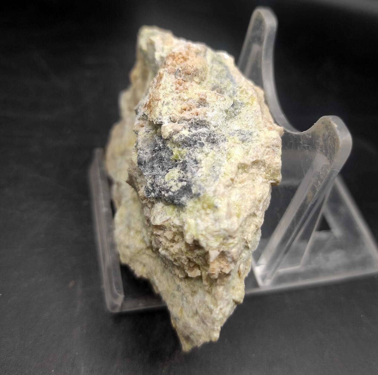 Native Sulphur & Sideronatrite