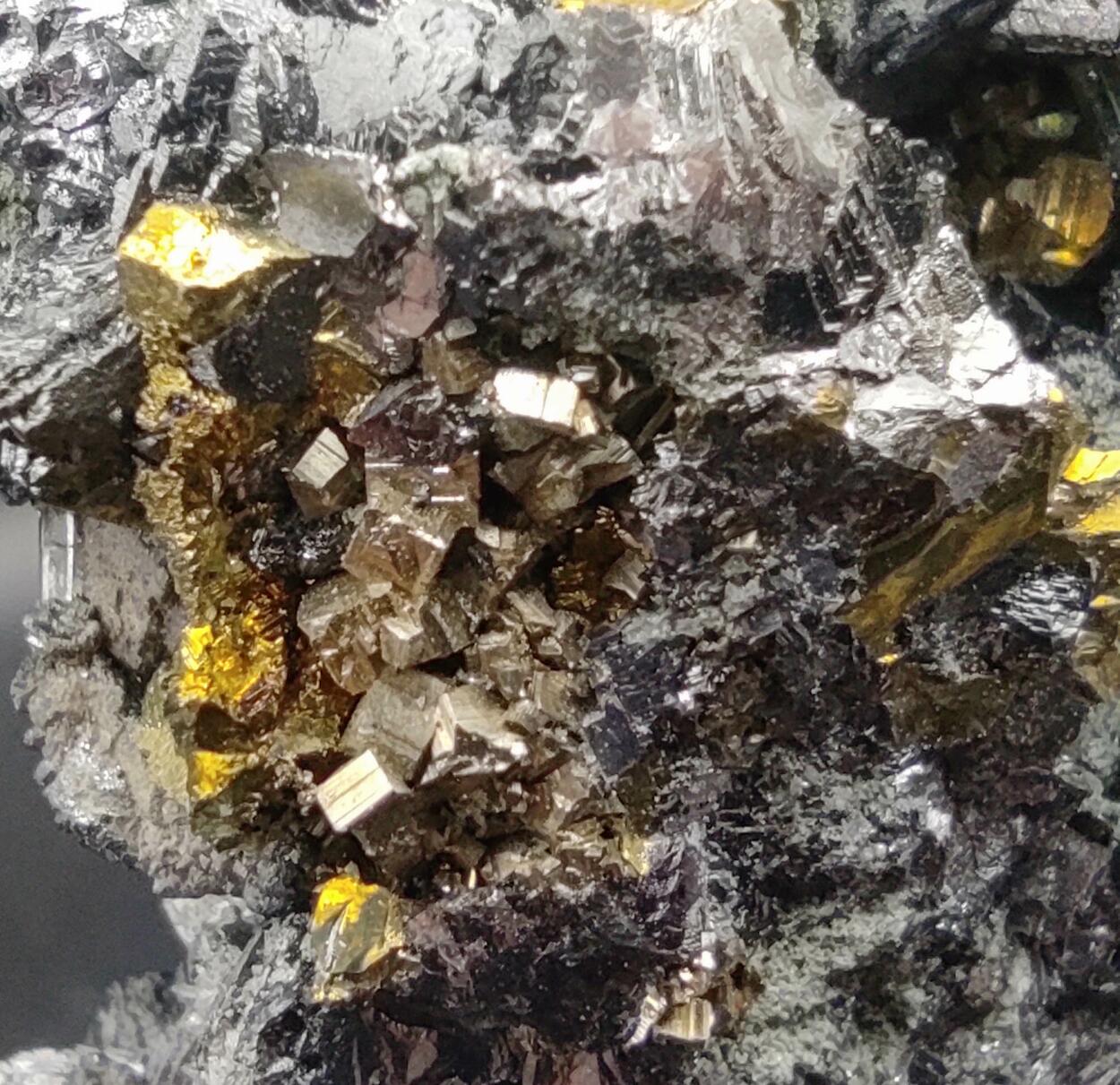 Sphalerite & Chalcopyrite