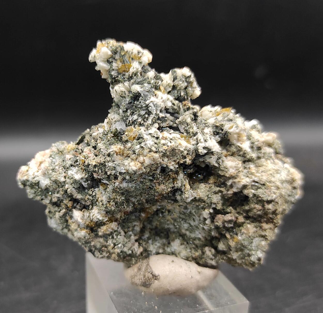 Titanite Albite Prehnite Ferro-actinolite & Calcite