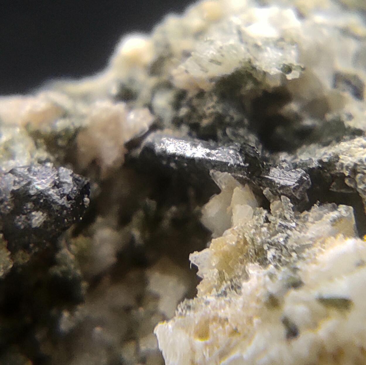 Titanite Albite Prehnite Ferro-actinolite & Calcite