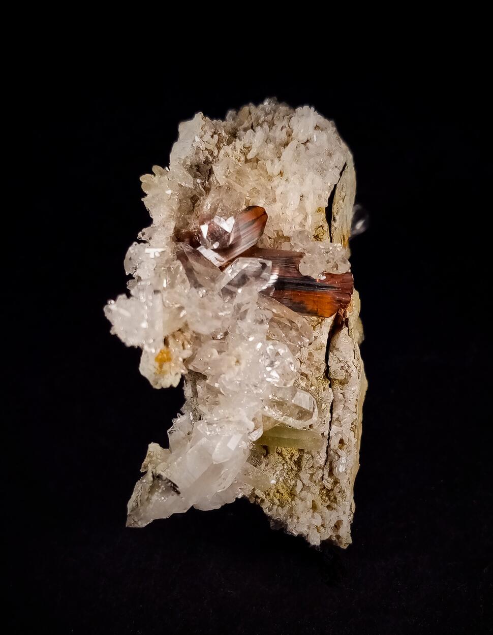 Brookite & Quartz