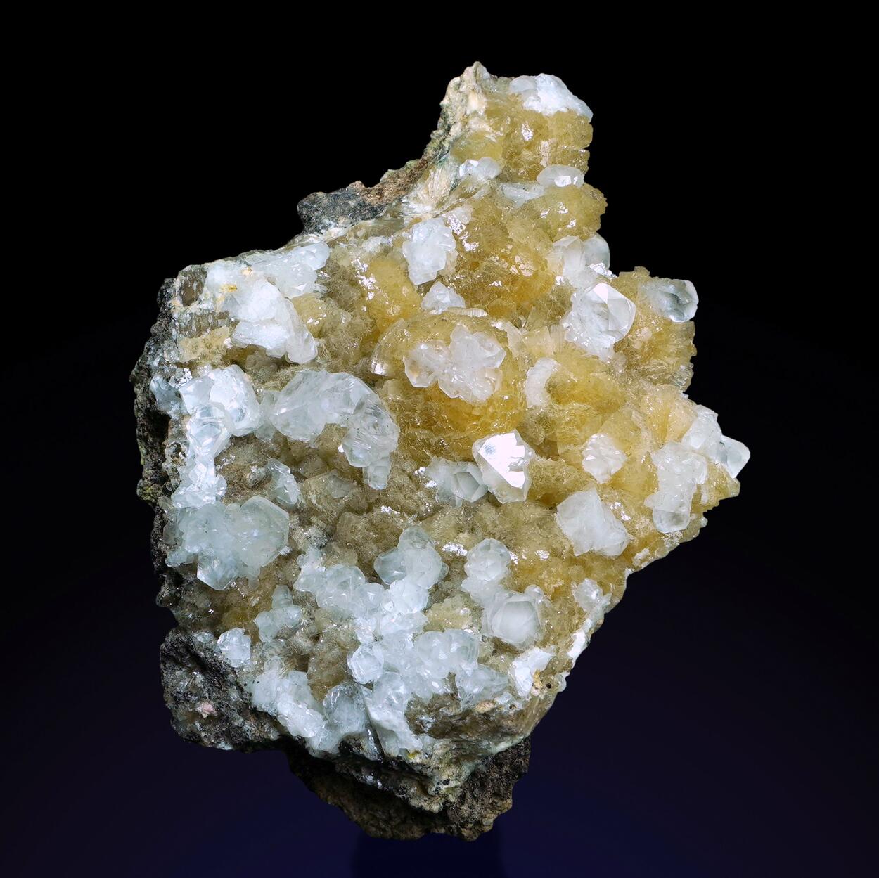 Stellerite & Calcite