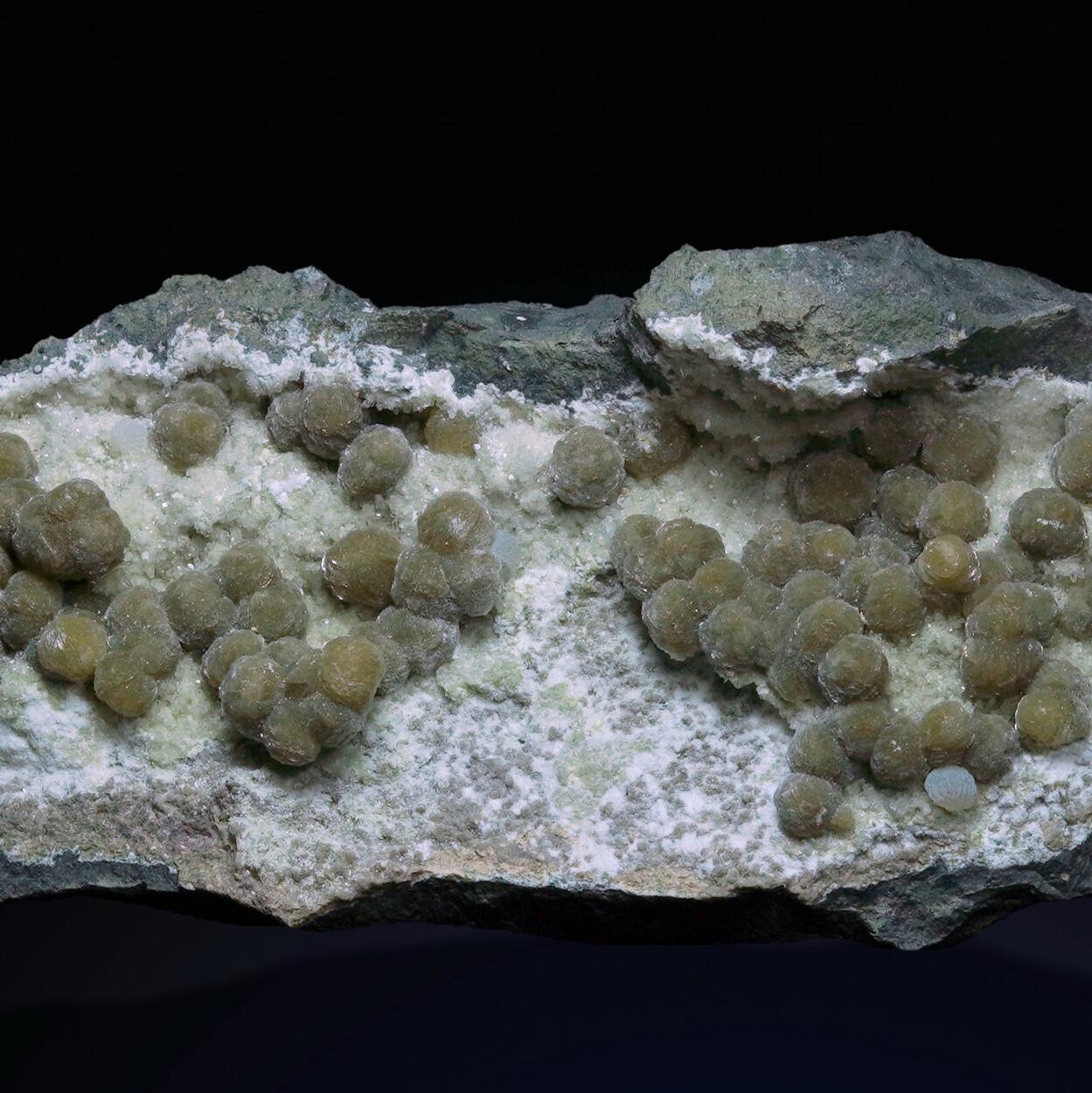 Gyrolite