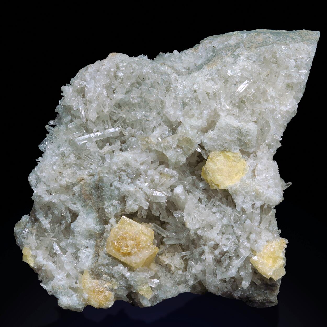 Scheelite Fluorite & Quartz