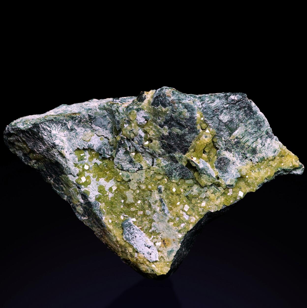 Topazolite