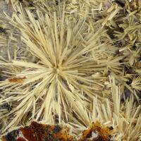 Ferristrunzite & Beraunite