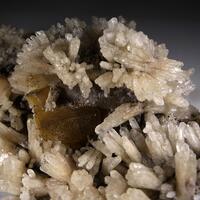 Strontianite On Fluorite
