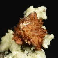 Genthelvite Magnetite & Scheelite