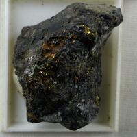 Linnaeite & Allanite Group & Chalcopyrite