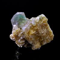 Fluorite & Beryl Var Goshenite