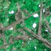 Shuiskite & Uvarovite