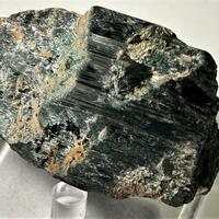 Magnesio-hornblende