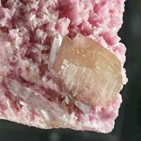 Axinite-(Mn) On Rhodonite Axinite-(Mn) On Rhodonite