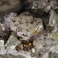 Weloganite & Dresserite