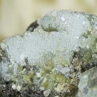 Alicewilsonite-(YCe)