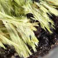 Ojuelaite & Legrandite